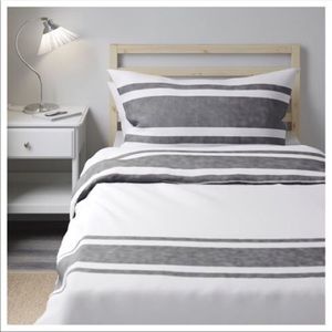 BJÖRNKOKA Twin Duvet and Pillowcase (IKEA)
